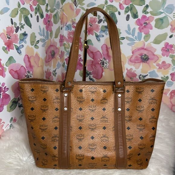💯Authentic MCM Cognac Tote Handbag🍀 - Picture 6 of 16